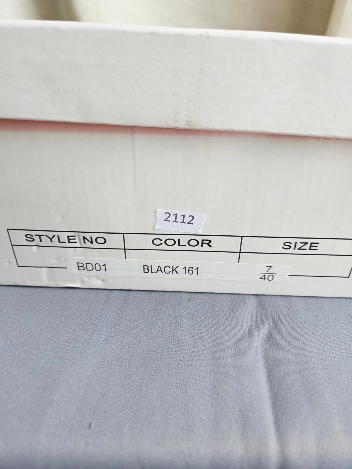 Size 7 Black Ankle boots with design 2112