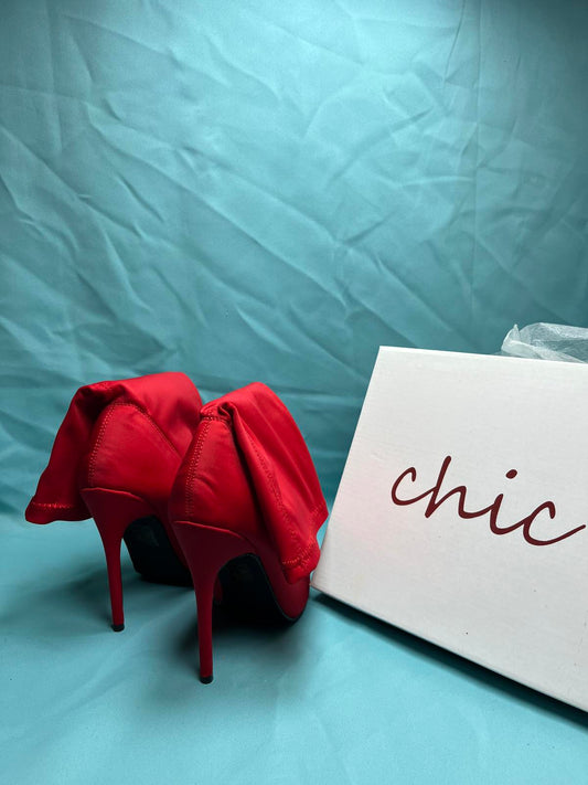 Woman's size 4 Red lycra boots 1267