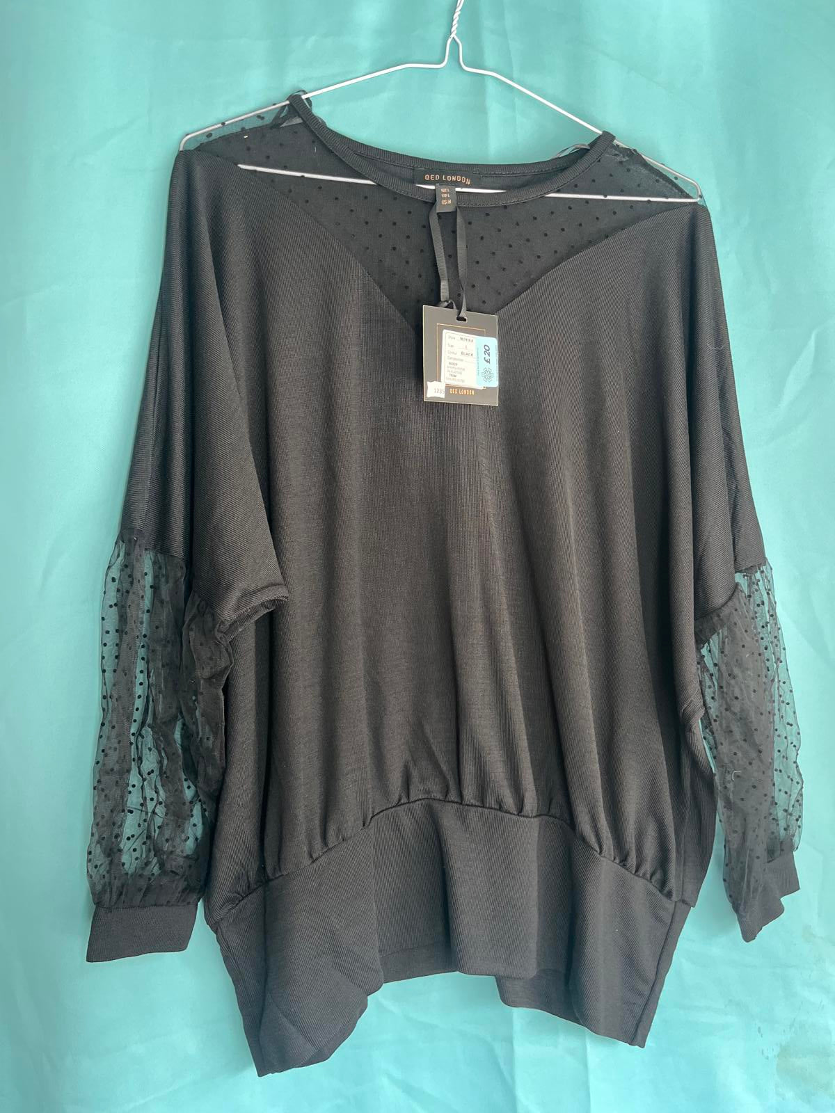 long sleeved top with half lace arms 1235