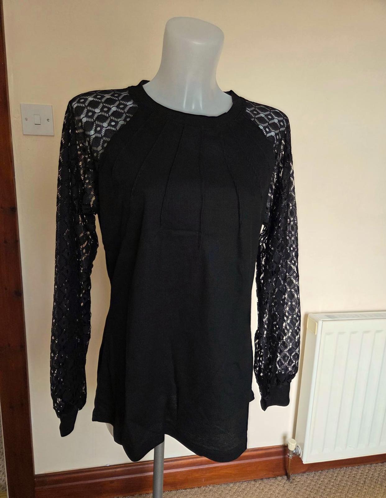 Ladies Long Sleeved Laced Black Top 2466
