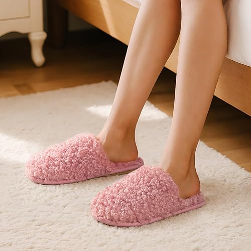 Snug Leaves Women's Scuff 7-8 Slippers pink