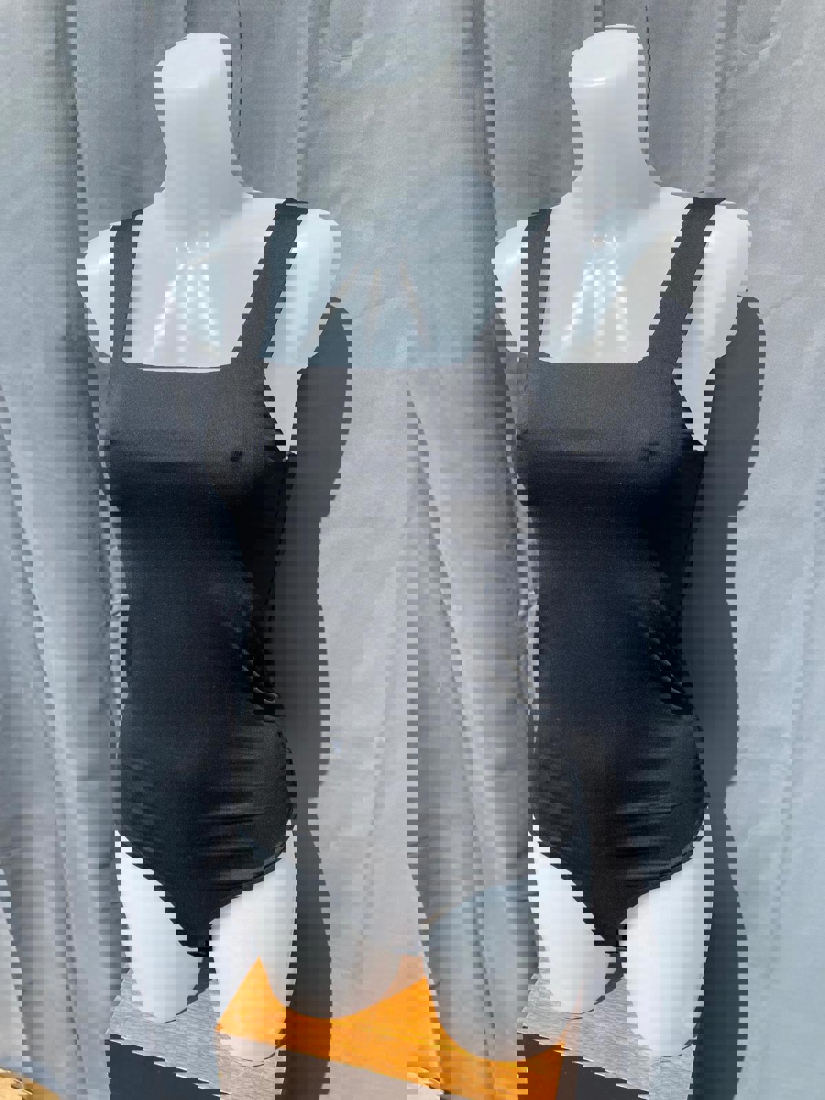 body suit sleeveless square neck 1182