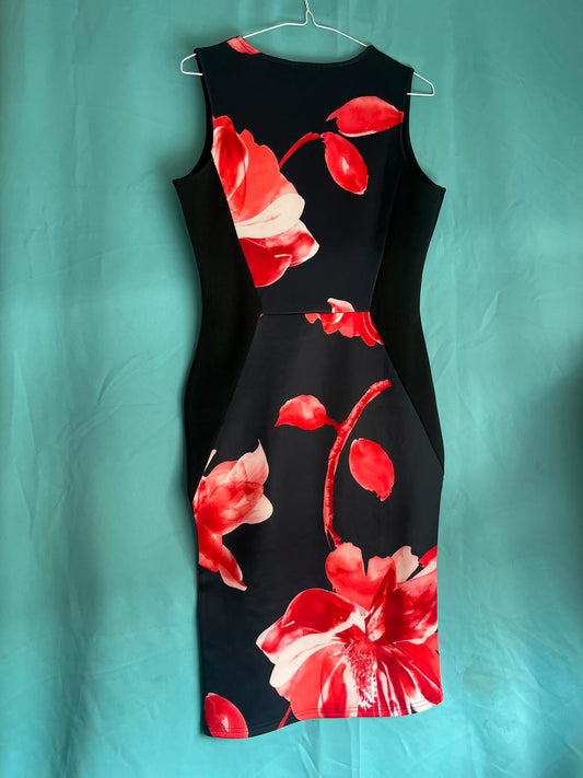Black red flower dress size 12 1229