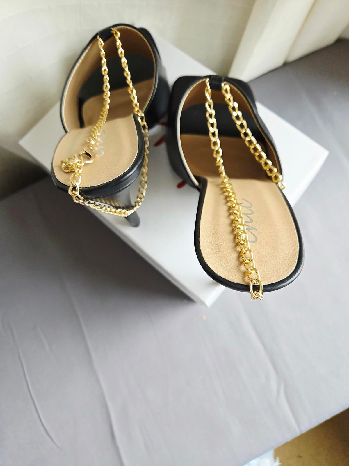 Size 7 Black Heeled Open toed Shoes 2330