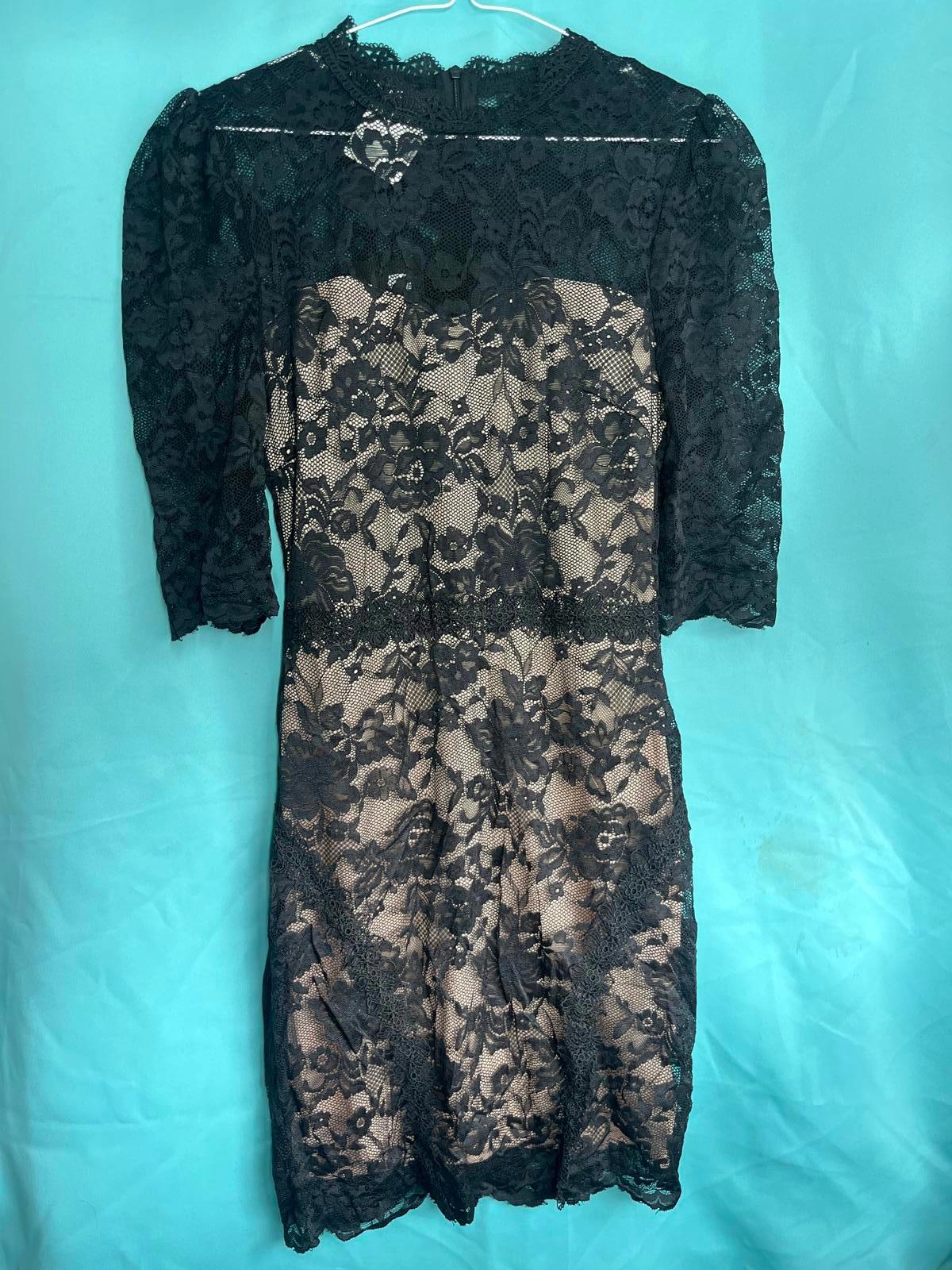 Lace style long sleeved dress 1234