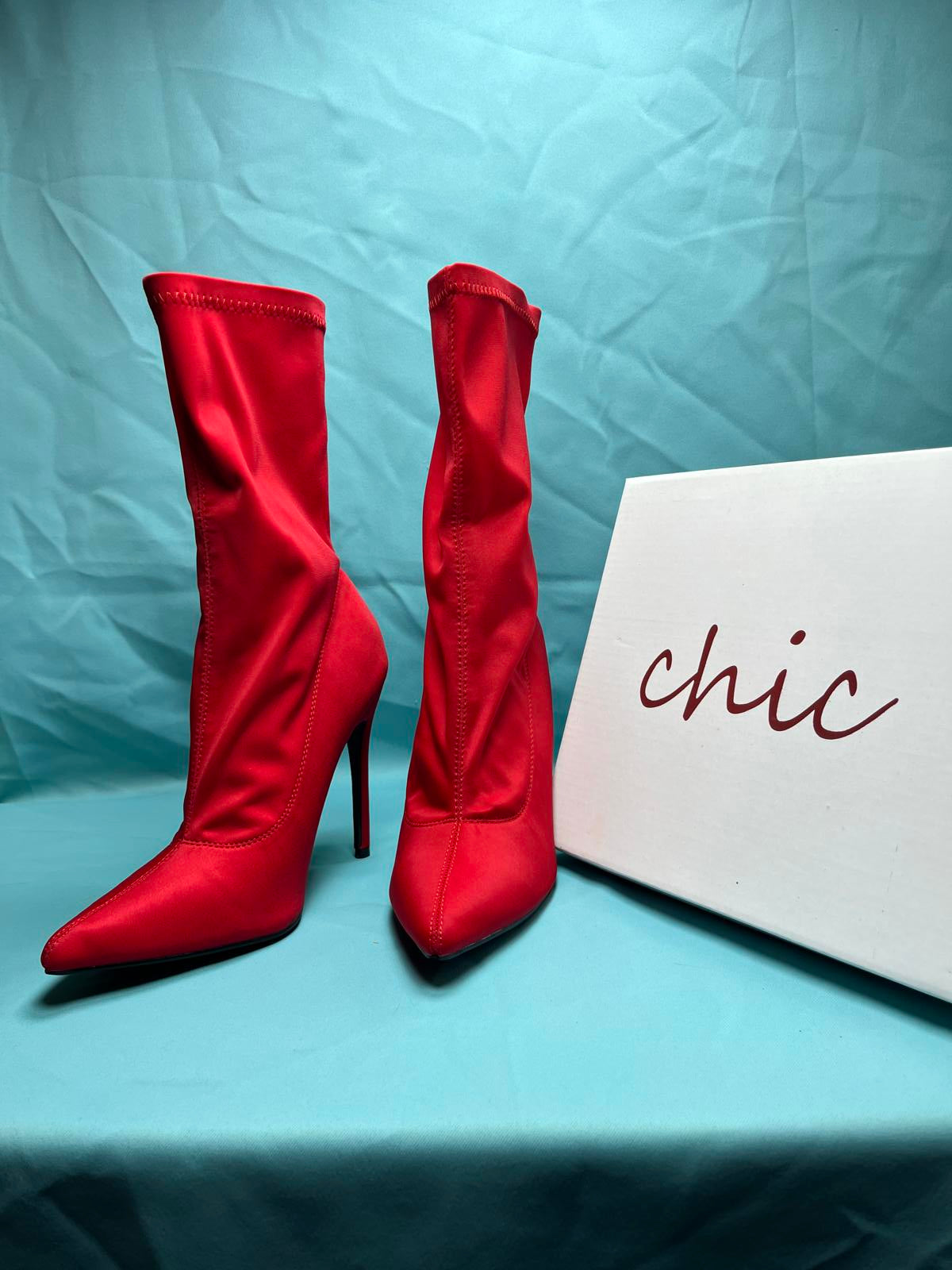 Woman's size 6 Red lycra boots 2183