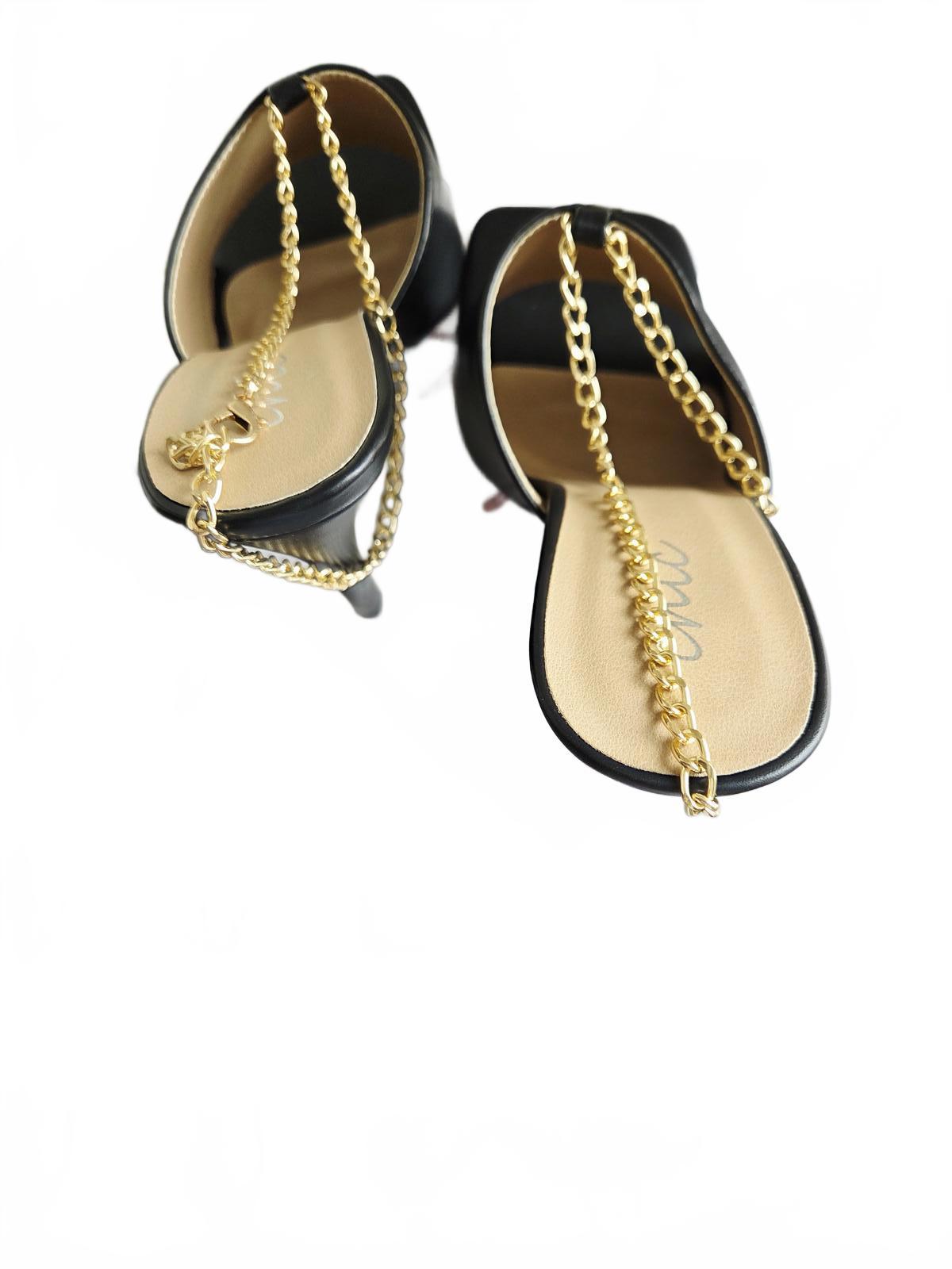 woman's Black size 3 open toe heels 2312