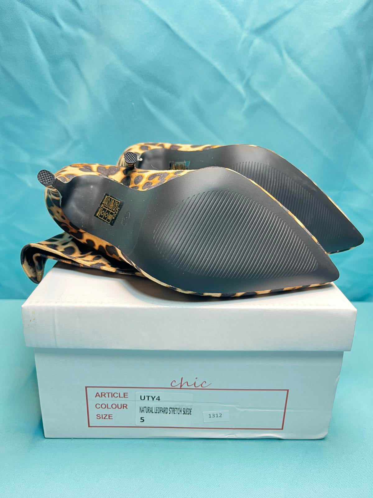 Woman's size 5 leopard print lycra boots 1312