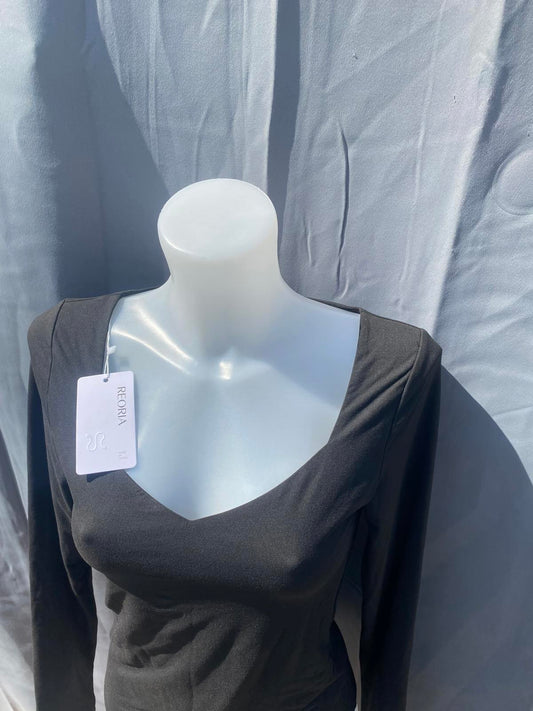 Black long sleeved body suit 1187