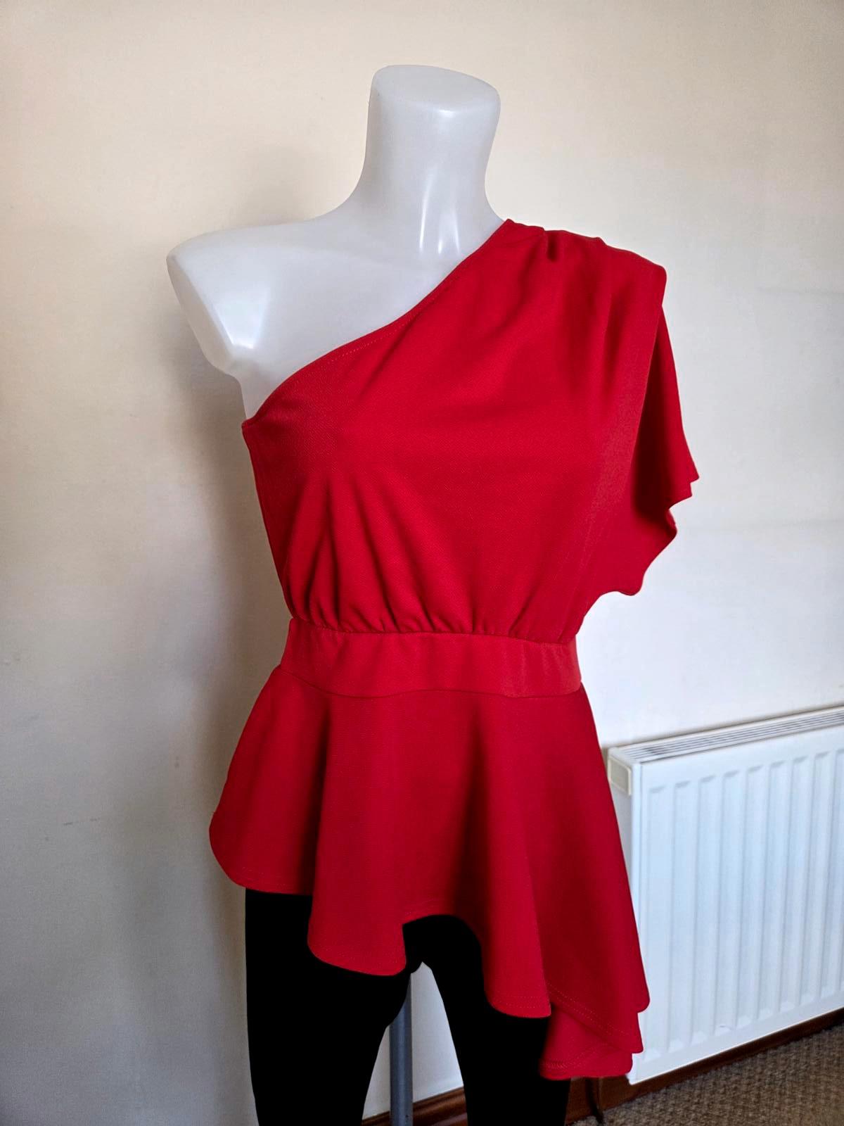 Red (Of one Shoulder type) top 2198