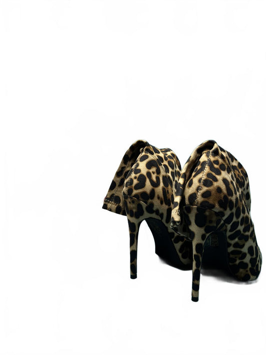 Woman's size 8 leopard print lycra boots 2315