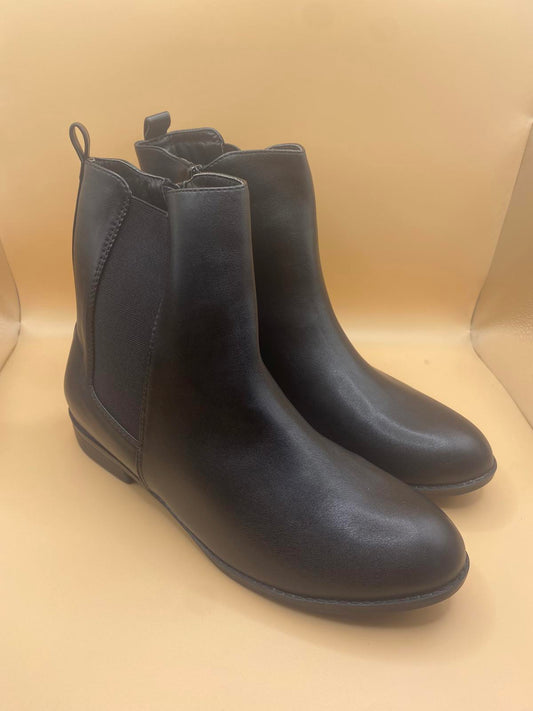Zip up ankle boots 1224