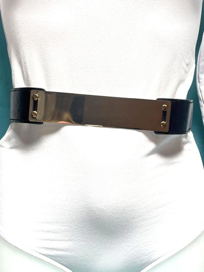 Woman's metal front elasticated belt size small 1304