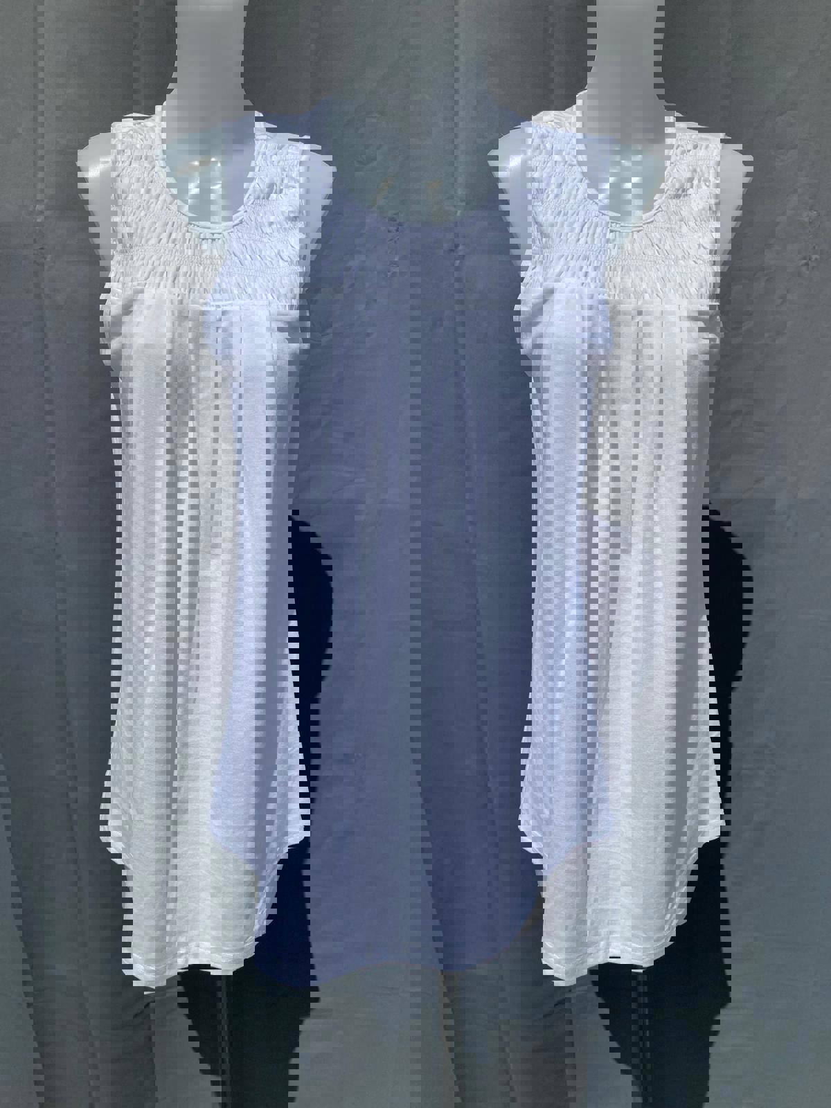 sleeveless pleated top 1179