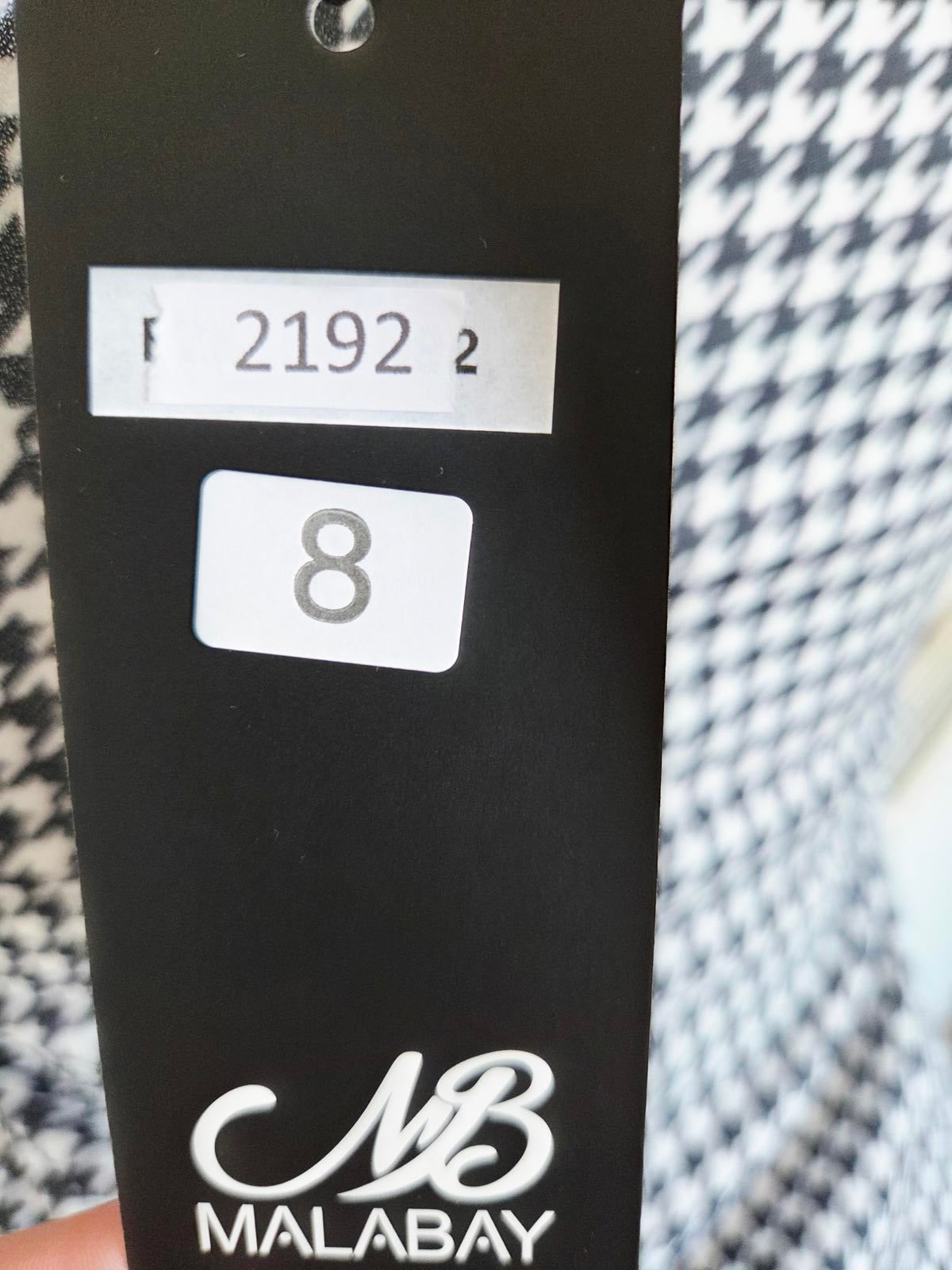 Size 8 Stretchy Material Black and White Dress 2192