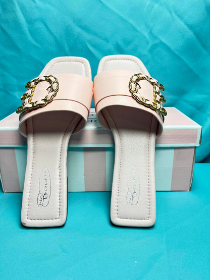 Woman's size 6 pink Open Toe Flats 2151