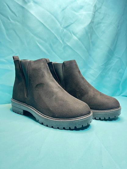 Woman's Suede  Ankle Boots 1359