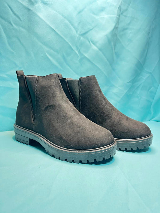 Woman's Suede  Ankle Boots 1359