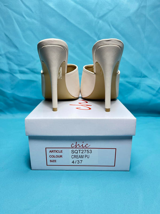 Woman's Heeled open toe slip on 1263