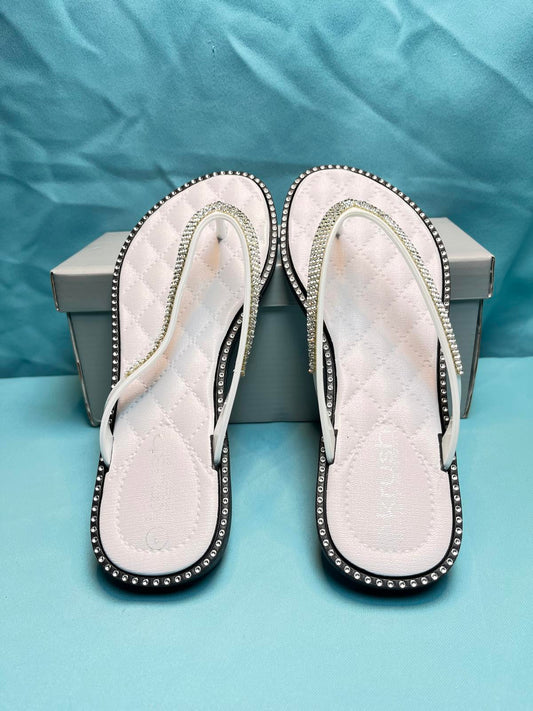Woman's size 3 Open Toe Flats 1352