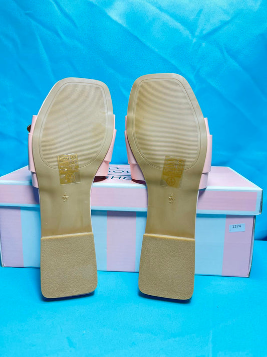 Woman's size 4 pink Open Toe Flats 1274