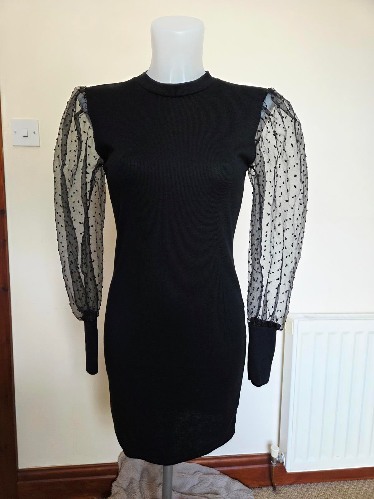 Size L Black Long Sleeve dress with lace patterned sleeves 2078